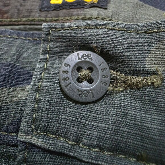 Lee Cargo Shorts Comfort Active Stretch Relaxed Fit Men's Size 46 Green Camo - Picture 7 of 8